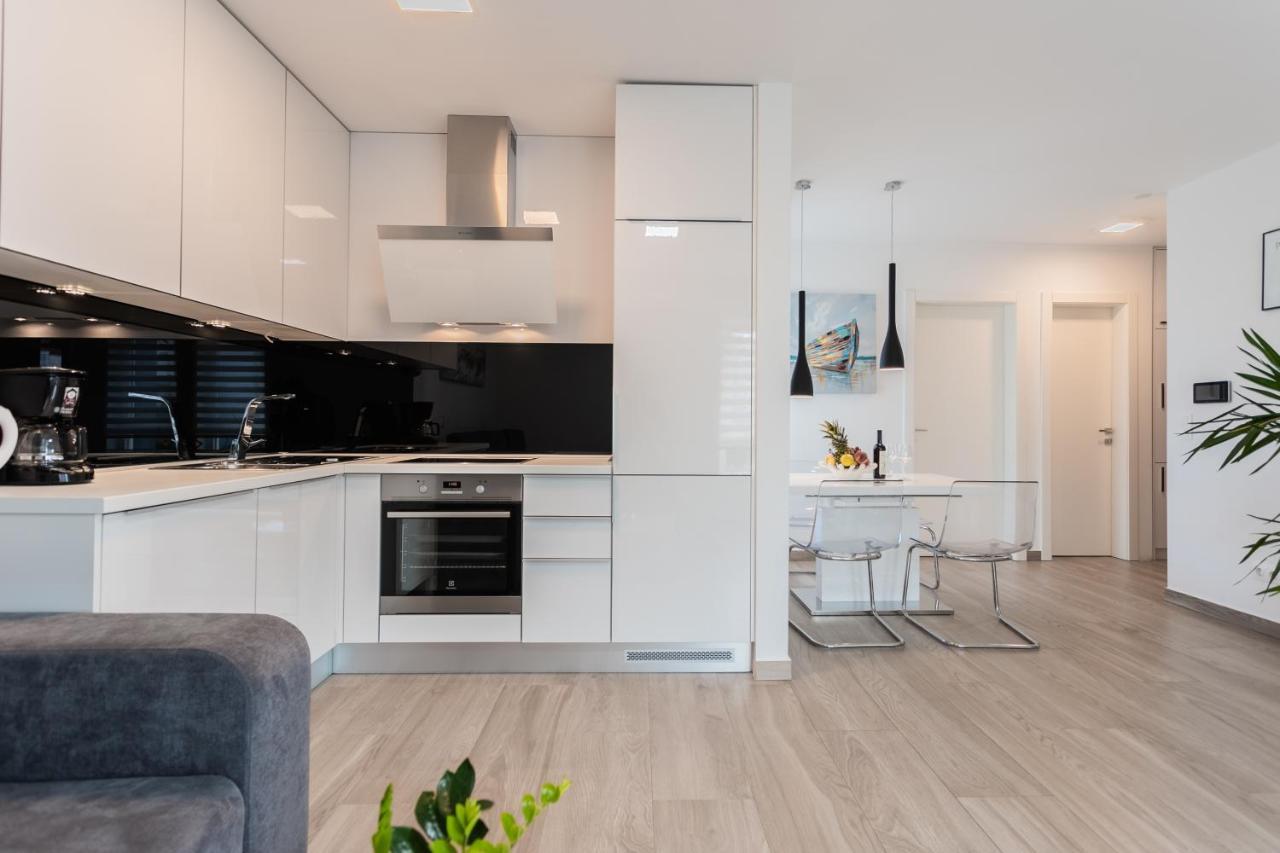 New Modern Apartment "Marjan" Podstrana Exterior photo